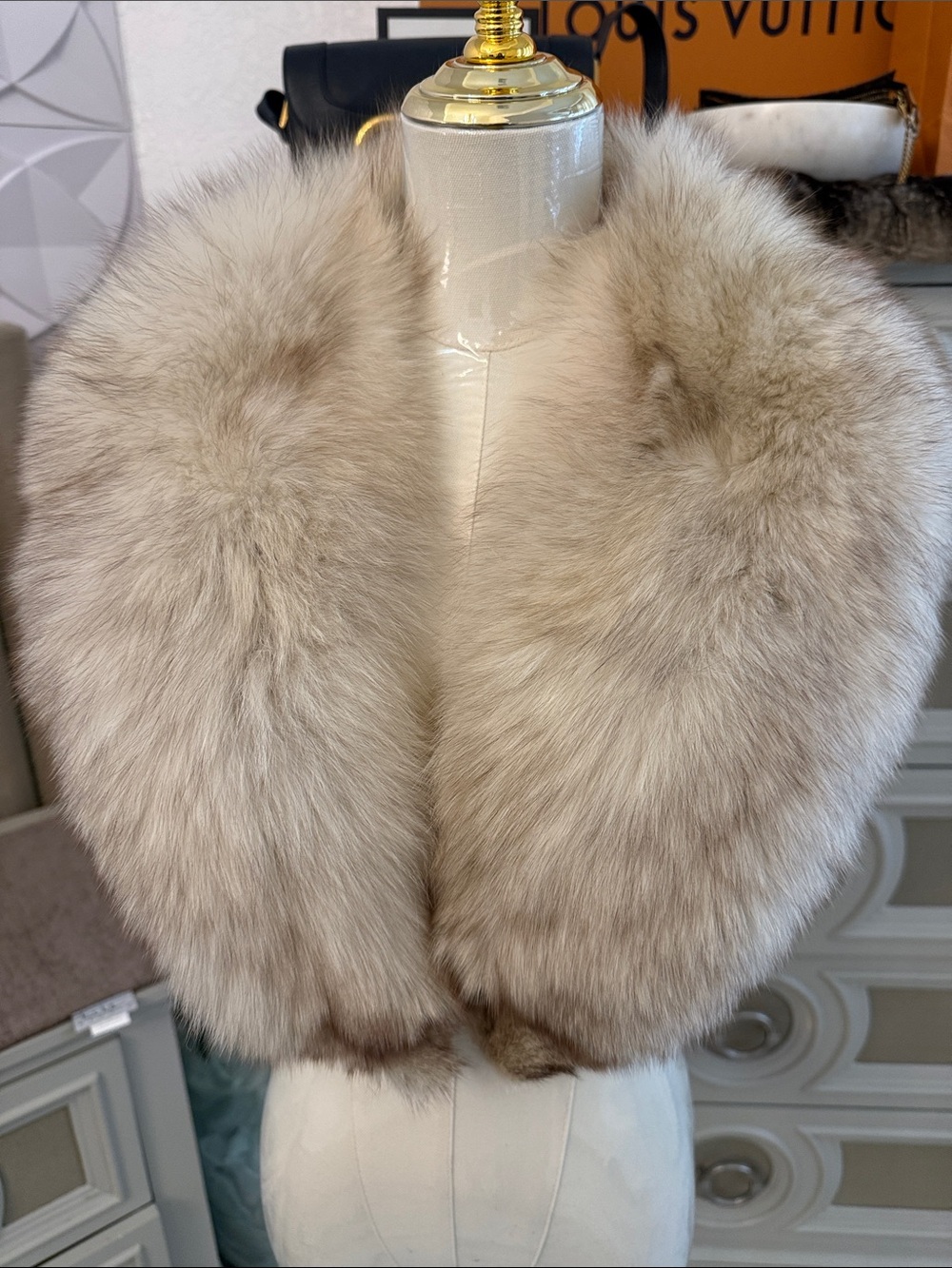 Real Blue fox fur thick collar